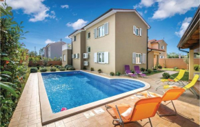 Beautiful Home In Loborika With Wifi
